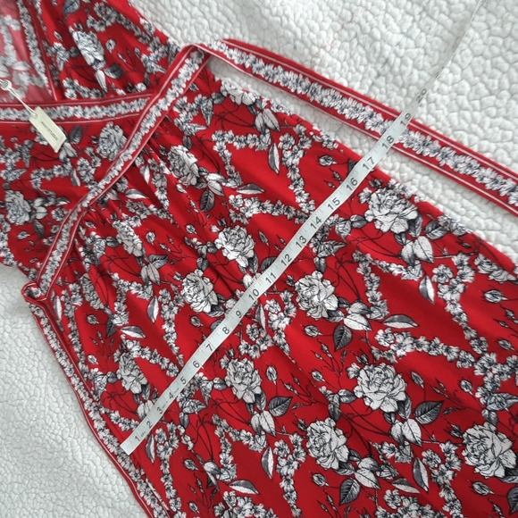 New Max Studio Size Small Red Floral Sleeveless Faux Wrap V-Neck Dress - Picture 6 of 16